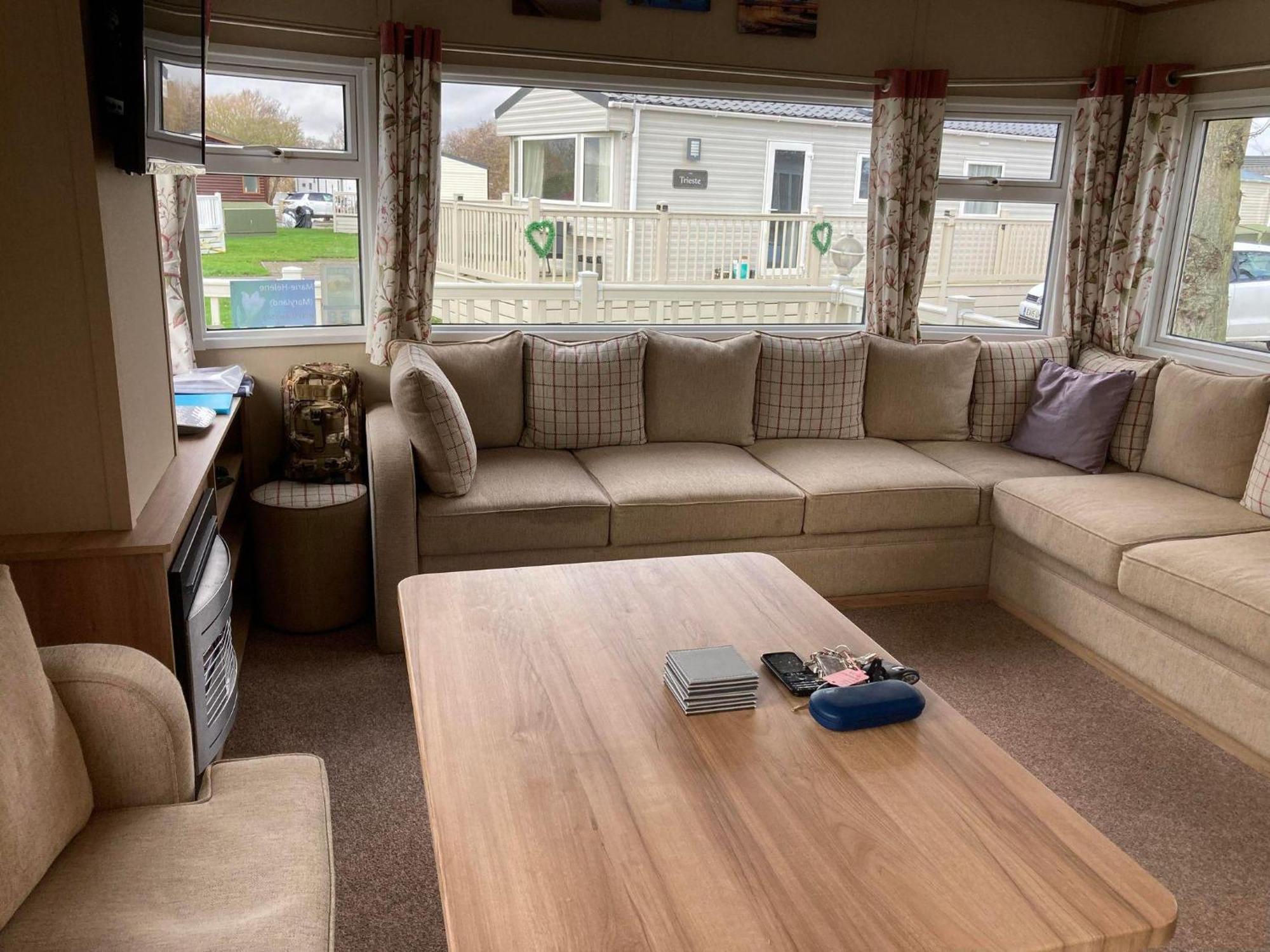 Lovely 6 Berth Caravan With Decking At Carlton Meres In Suffolk Ref 60058M Saxmundham Dış mekan fotoğraf