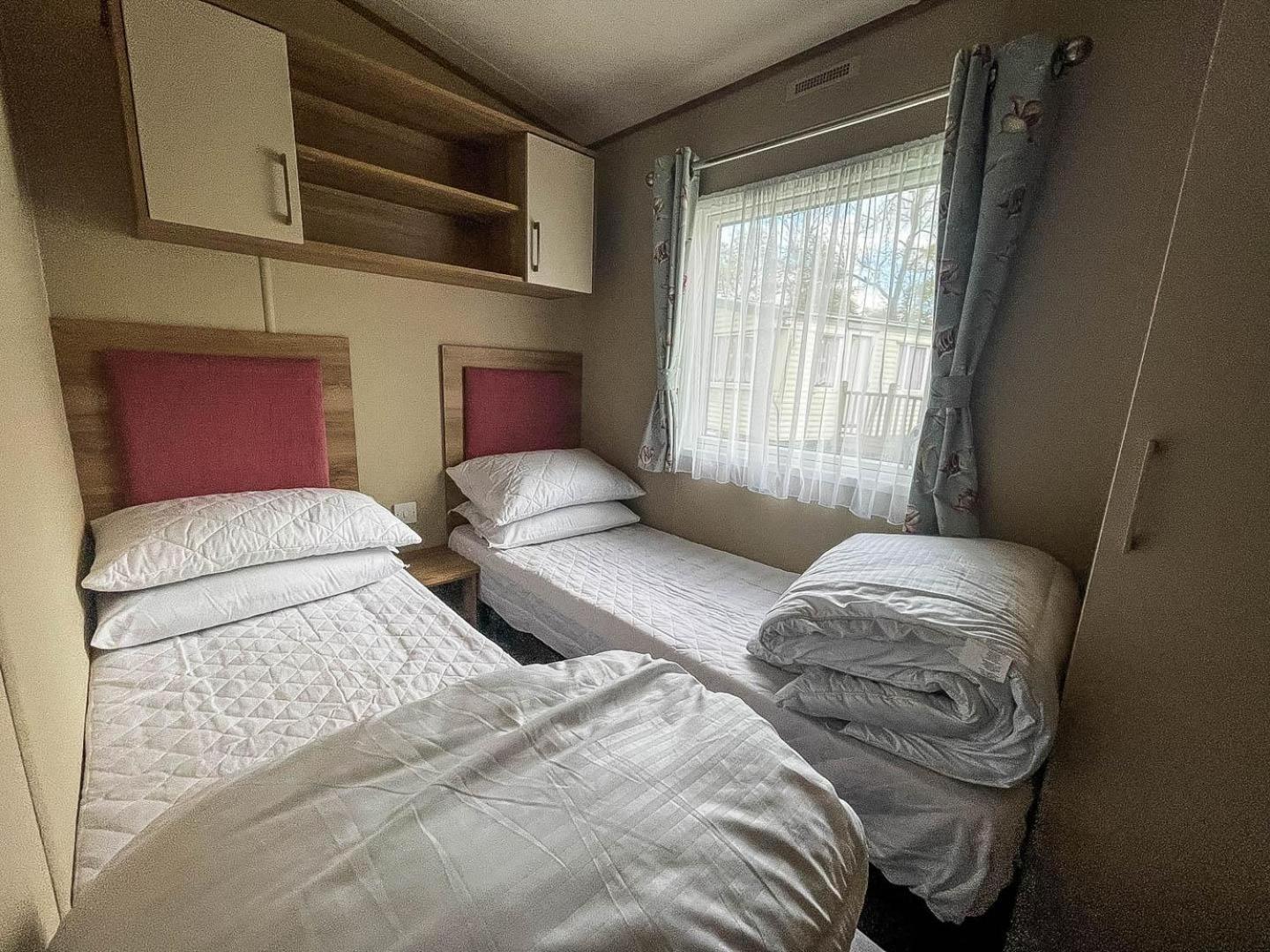 Lovely 6 Berth Caravan With Decking At Carlton Meres In Suffolk Ref 60058M Saxmundham Dış mekan fotoğraf